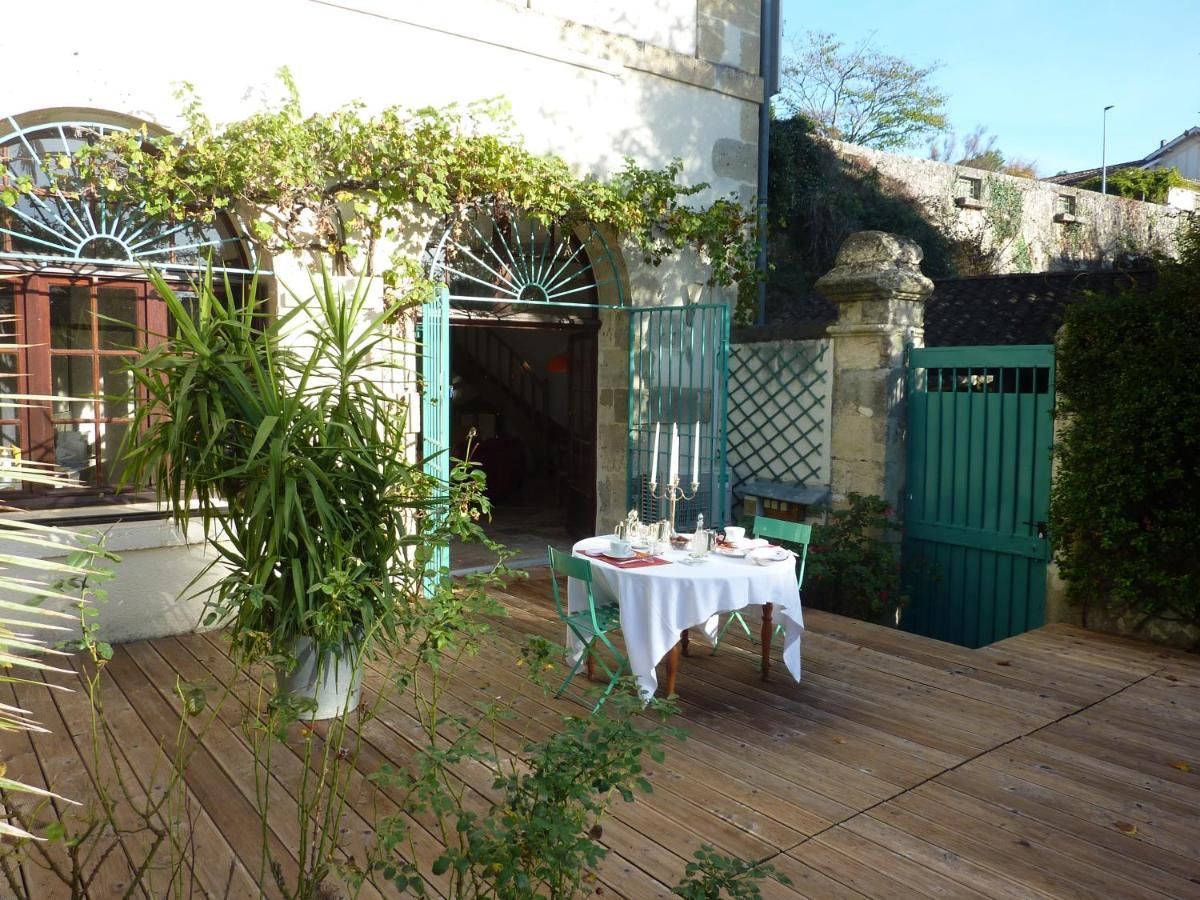 Bed and Breakfast Beaux Chenes Nérac Exteriér fotografie